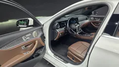 2022 Mercedes-Benz E-Class E350 4MATIC Avantgarde — фото 11