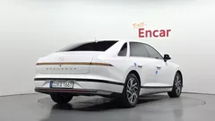 2023 Hyundai Grandeur Premium — фото 2