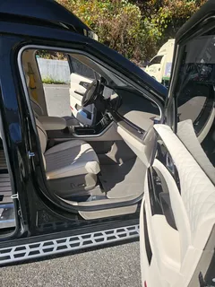 2023 Kia Carnival Gasoline 9-seater Limousine(Special vehicle) — фото 19