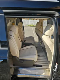 2023 Kia Carnival Gasoline 9-seater Limousine(Special vehicle) — фото 20
