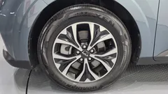 2023 Kia Carnival Diesel 9-Seater Prestige — фото 5