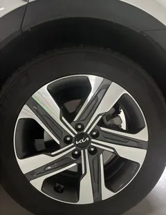 2023 Kia Sorento HEV 1.6 2WD — фото 5