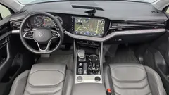 2023 Volkswagen Touareg 3.0 TDI Premium — фото 7