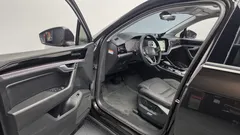 2023 Volkswagen Touareg 3.0 TDI Premium — фото 10