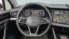 2023 Volkswagen Touareg 3.0 TDI Premium — фото 13