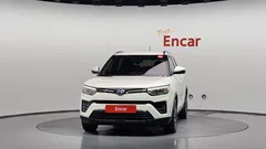 2022 SsangYong Tivoli Gasoline 1.5 2WD — фото 3