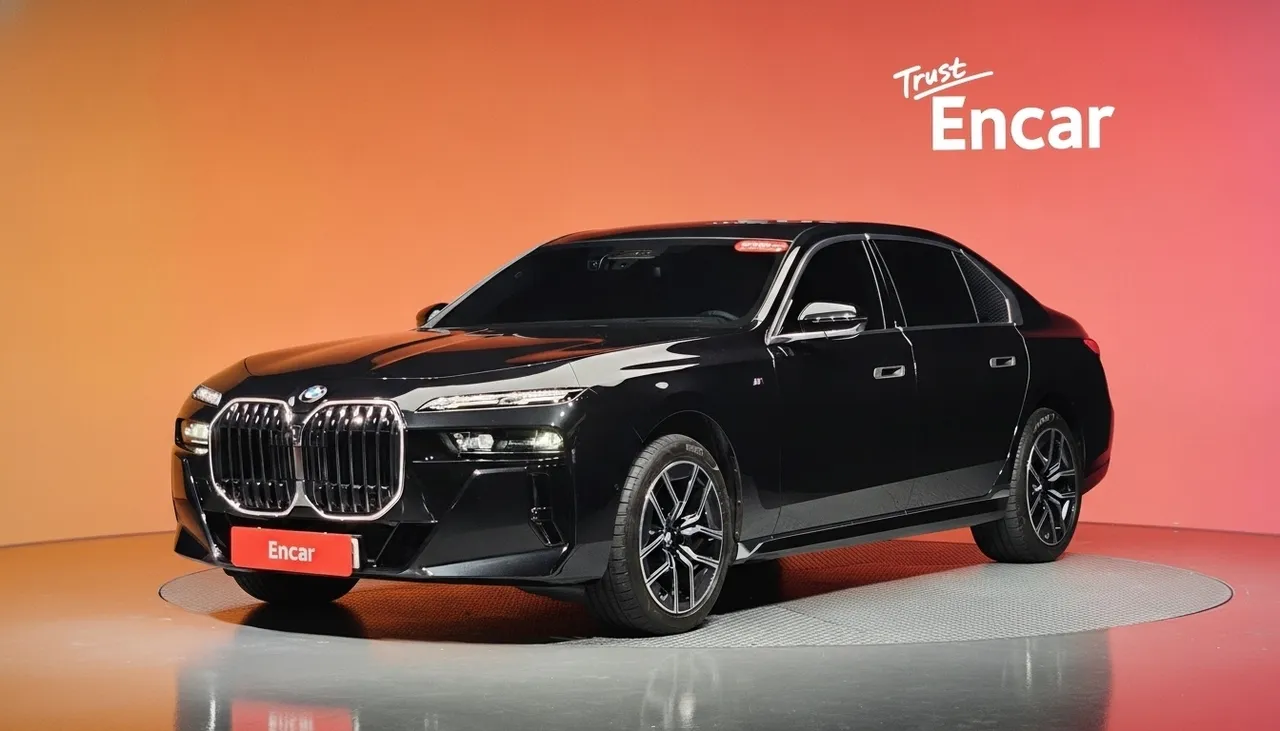 2023 BMW 7-Series 740i sDrive M Sport