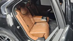 2023 BMW 7-Series 740i sDrive M Sport — фото 15