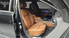 2023 BMW 7-Series 740i sDrive M Sport — фото 16