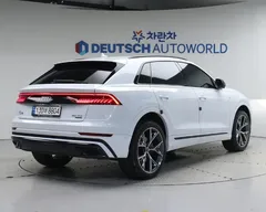 2023 Audi Q8 50 TDI Quattro Premium — фото 2