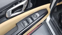2022 Kia Carnival Diesel 9-Seater Prestige — фото 13