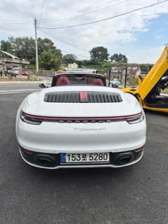 2022 Porsche 911 Carrera Cabriolet — фото 2