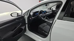 2022 Volkswagen Golf 2.0 TDI Prestige — фото 10