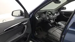 2022 BMW X1 xDrive 20i xLine — фото 10