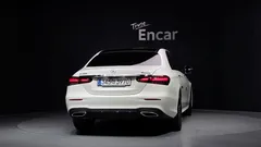 2023 Mercedes-Benz E-Class E350 4MATIC AMG Line — фото 4