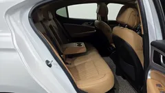 2022 Genesis G70 Gasoline 2.0T 4WD — фото 12