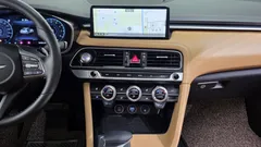 2022 Genesis G70 Gasoline 2.0T 4WD — фото 14