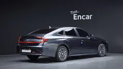 2023 Hyundai Sonata Premium Plus — фото 2