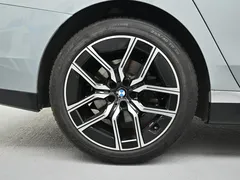 2023 BMW 7-Series 740i sDrive M Sport — фото 5