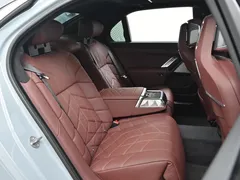 2023 BMW 7-Series 740i sDrive M Sport — фото 15