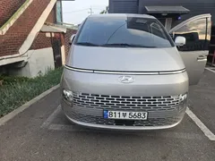 2023 Hyundai Staria Cargo 5-Seater — фото 1