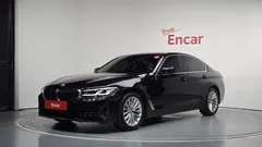2022 BMW 5-Series 520i Luxury — фото 1