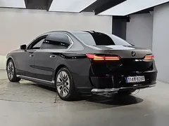 2023 BMW 7-Series 740d xDrive Design Pure Excellence — фото 3