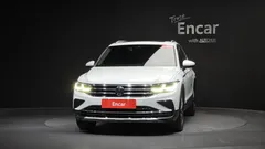 2023 Volkswagen Tiguan 2.0 TDI Prestige — фото 3