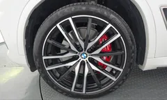 2022 BMW X5 M50i — фото 5