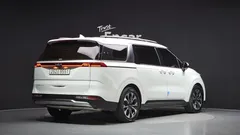 2022 Kia Carnival Diesel 7-Seater Signature — фото 2