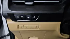 2022 Kia Carnival Diesel 7-Seater Signature — фото 17