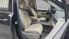 2023 Kia Carnival Gasoline 9-Seater Hi-Limousine — фото 12