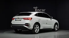 2022 Audi Q3 35 TDI Premium Sportback — фото 2