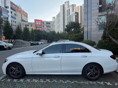 2023 Mercedes-Benz E-Class E250 AMG Line — фото 2