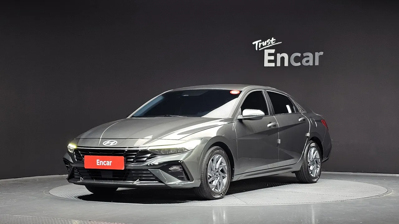 2024 Hyundai Avante Modern