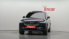 2023 Volvo XC90 T8 Ultimate Bright Hybrid — фото 3