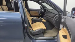 2023 Volvo XC90 T8 Ultimate Bright Hybrid — фото 11
