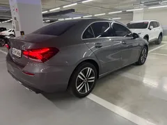 2023 Mercedes-Benz A-Class A220 Sedan — фото 2