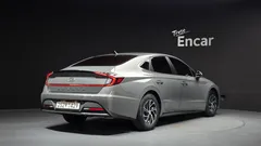 2022 Hyundai Sonata Modern — фото 2