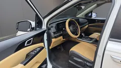 2023 Kia Carnival Gasoline 9-Seater Prestige — фото 10