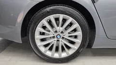 2023 BMW 5-Series 520i Luxury — фото 5