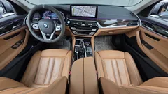 2023 BMW 5-Series 520i Luxury — фото 7