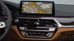 2023 BMW 5-Series 520i Luxury — фото 13