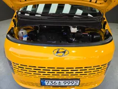 2022 Hyundai Staria L3.5 Kinder Safety Car — фото 6