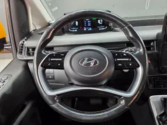 2022 Hyundai Staria L3.5 Kinder Safety Car — фото 15