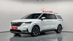 2023 Kia Carnival Diesel 9-Seater Signature — фото 1