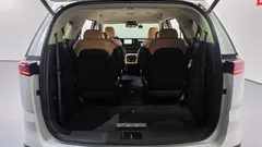2023 Kia Carnival Diesel 9-Seater Signature — фото 20