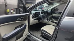 2024 Kia Sportage Signature 2WD — фото 10