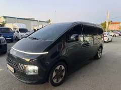 2023 Hyundai Staria Tourer 9-Seater — фото 2