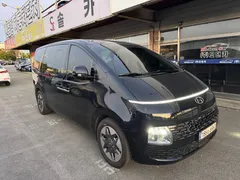 2023 Hyundai Staria Tourer 9-Seater — фото 12